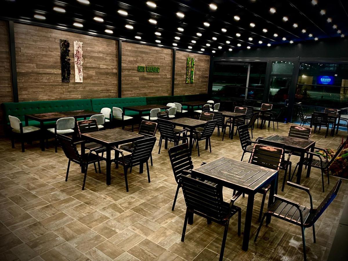 Mbi Travel Inn Craiova Luaran gambar