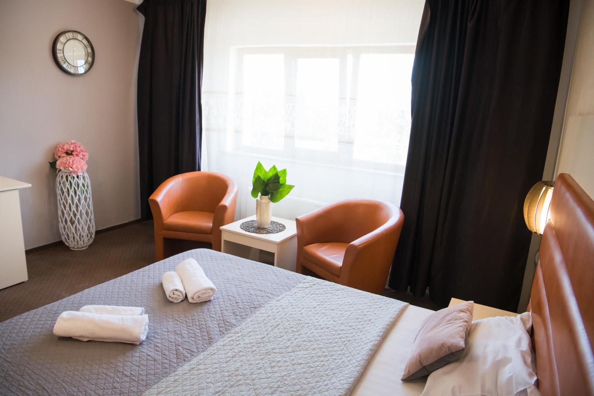 Mbi Travel Inn Craiova Luaran gambar
