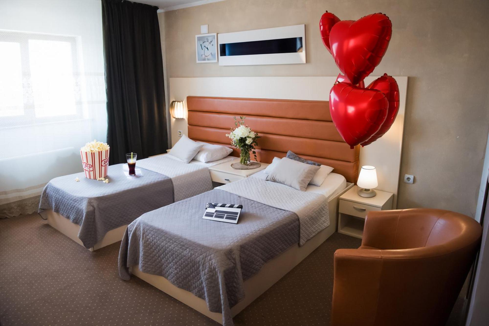 Mbi Travel Inn Craiova Luaran gambar