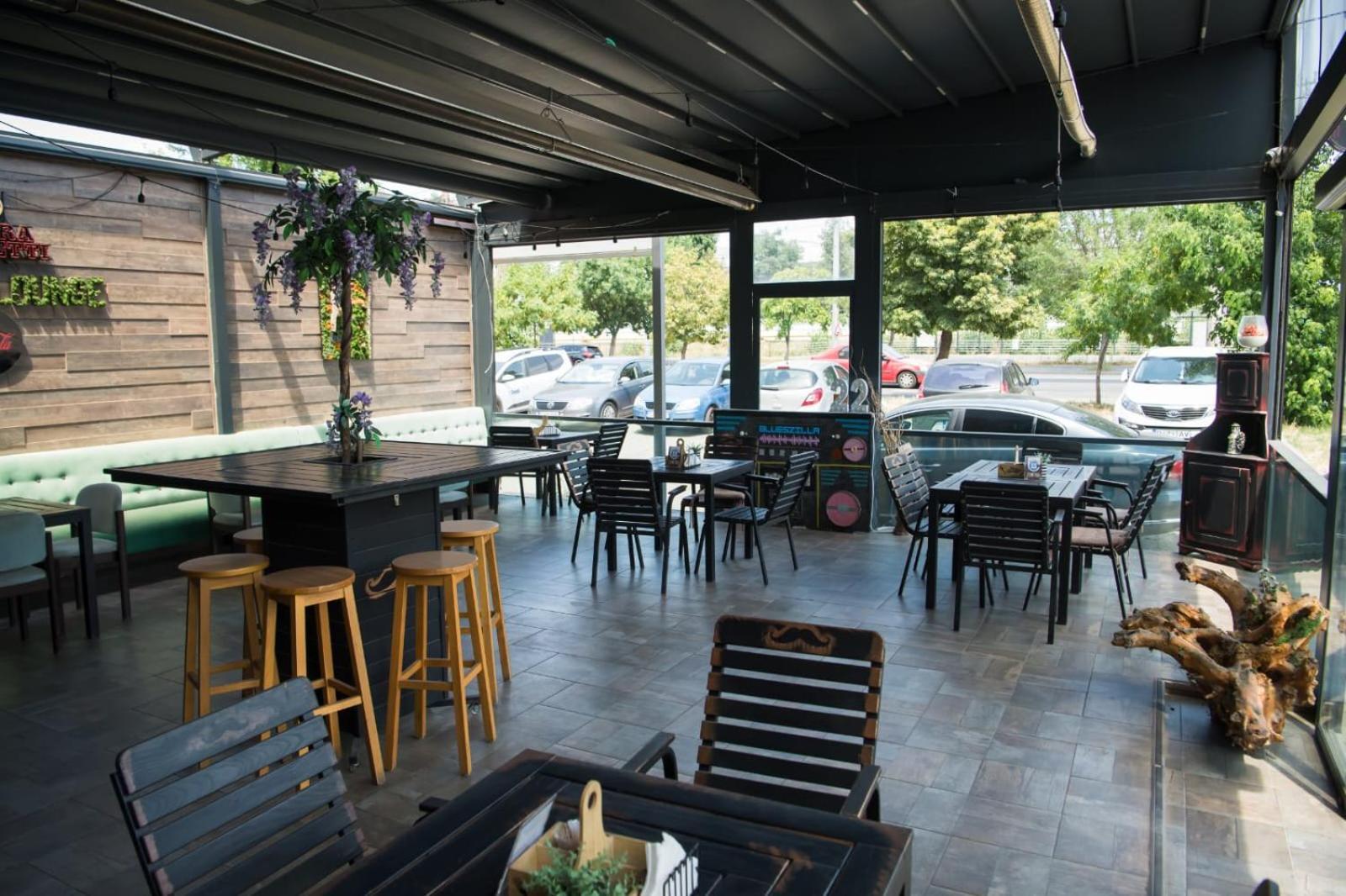 Mbi Travel Inn Craiova Luaran gambar